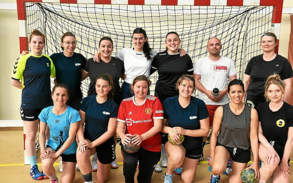 L’équipe senior féminine du club Ergué-Quimper Handball espère le renfort de jeunes filles la saison prochaine.